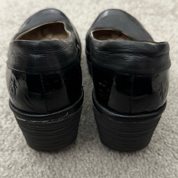 Fly London Yoko Black Patent Leather Wedge Pumps Size 7.5/8 EUR 38 Slip On - Picture 7 of 12